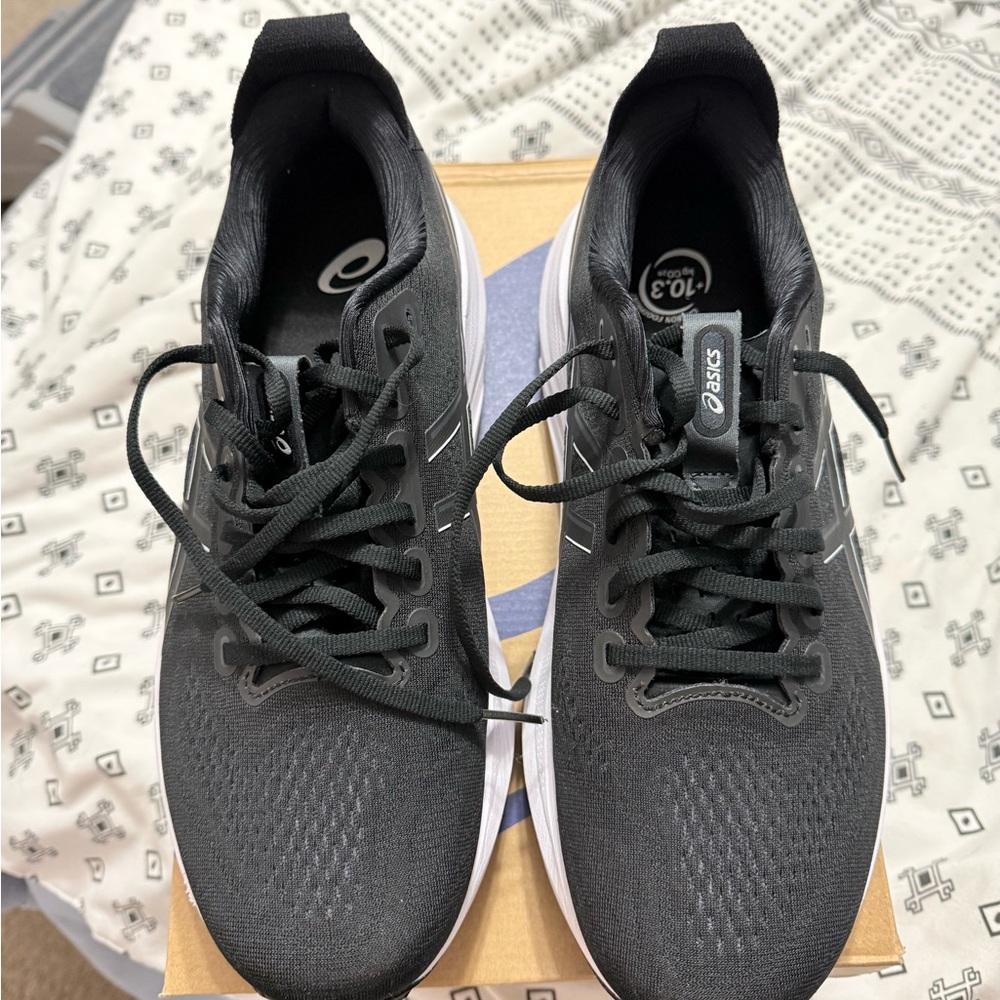 ASICS Women’s  Black Athletic Shoes-Gel Kayano
